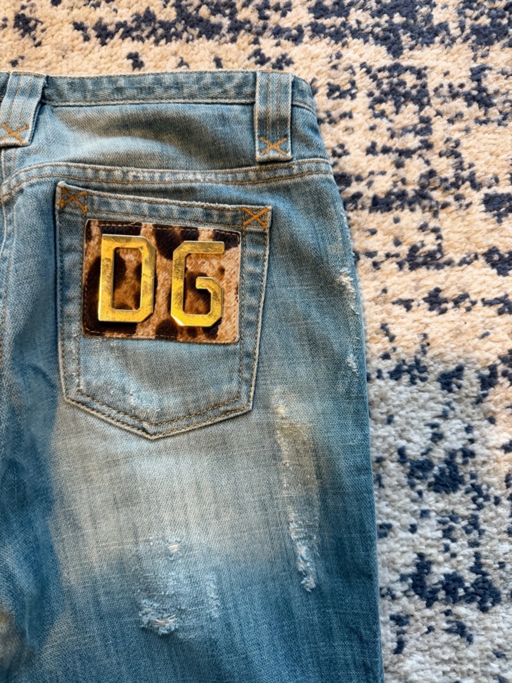 Dolce & Gabbana Light Blue Denim Jeans with DG PONYHAIR patch IT38